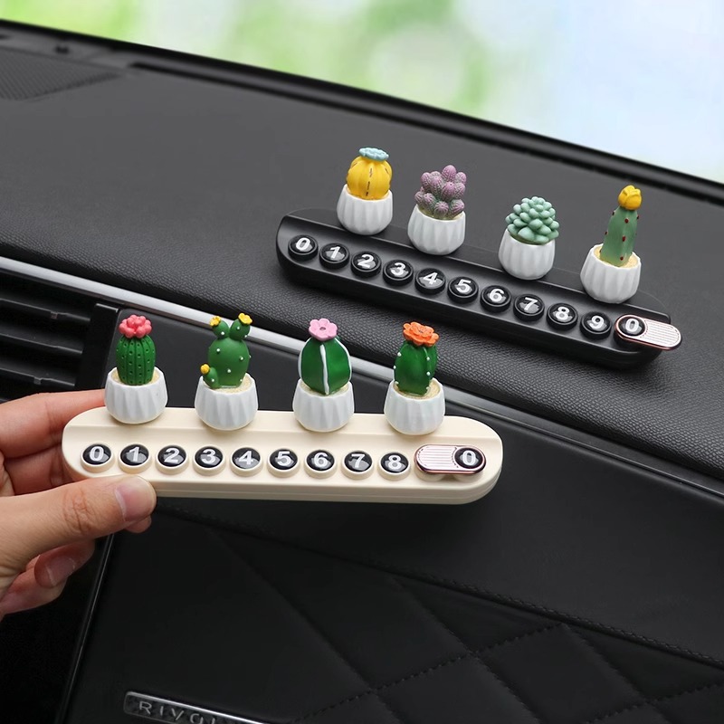 Suculentas plantas en macetas, placas de matrícula de estacionamiento temporal, teléfonos de automóviles, placas de matrícula en movimiento, tarjetas de transferencia de automóviles, adornos de accesorios se pueden ocultar
