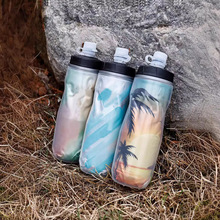 跨境热销双层保冷挤压水壶自行车水瓶户外骑行水杯软塑料运动水壶