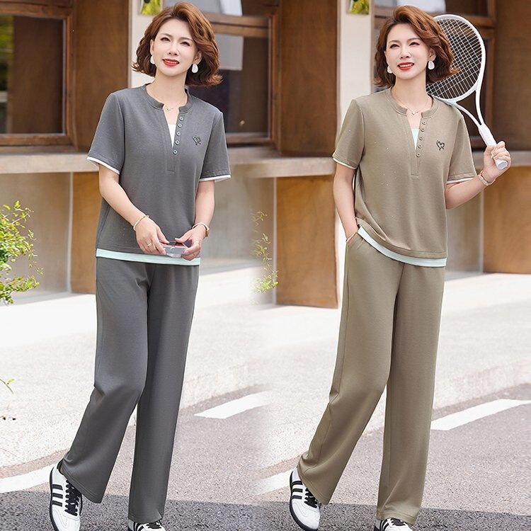 Mother's Day Mom's Summer Casual Sportswear Set 2026 New Style Middle-Aged and Elderly Women's Short-Sleeved Summer Two-Piece Set