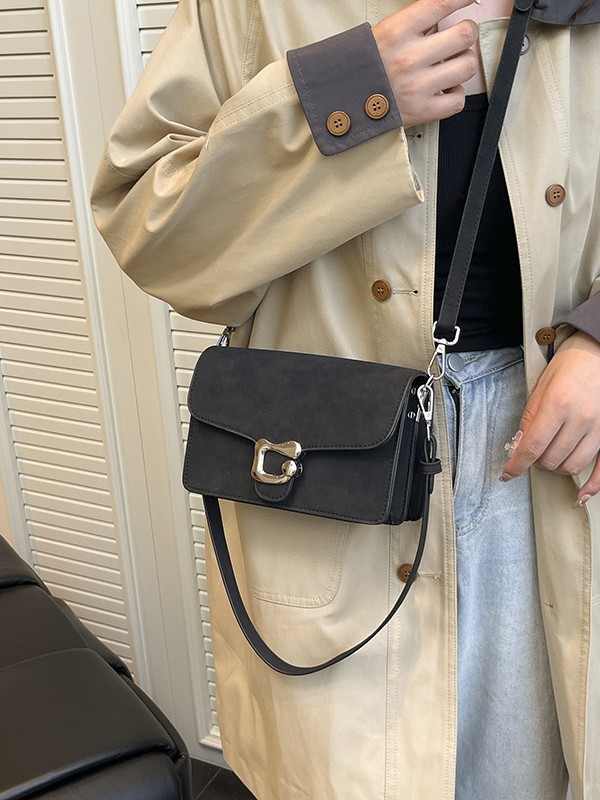 Nicho Zhong alta sensación de brazaleta bolso para mujeres 2025 nuevo cross-border retro texturas de moda mochila bolso pequeño