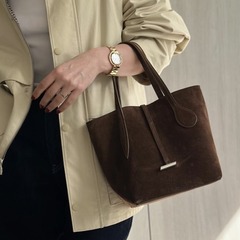 大衆デザインバケツバッグ北欧極簡風littleliffnerハンドバッグ高級感研磨革女性バッグ