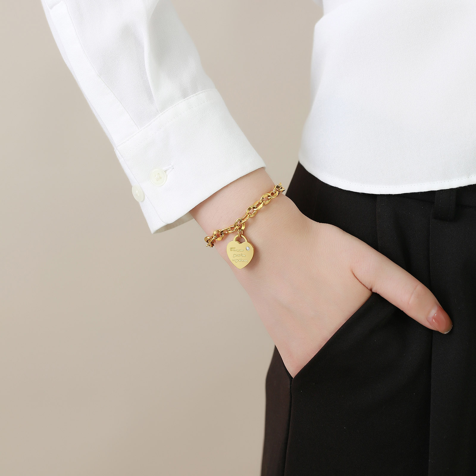 Retro Portrait Titanium Steel Bracelets Heart Ornaments Stainless Steel Rings