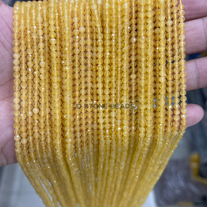Golden cat eye stone