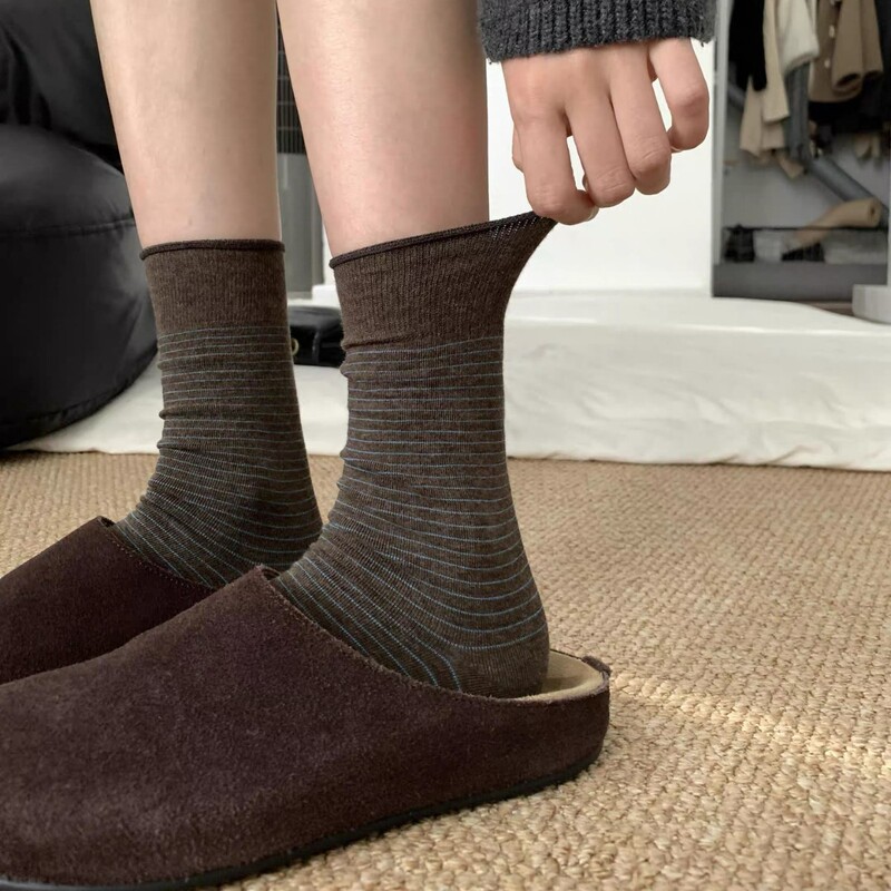 Seamless Retro Thin Striped Socks Korean College Style Australian Cotton Women's Socks Black White Gray Japanese Casual Horizontal Striped Slouch Socks