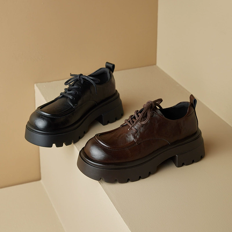 Женские кожаные туфли на высоком каблуке в британском ретро-стиле, осенняя новинка 2025 года, увеличивающие рост, на шнуровке, на толстой подошве, лоферы