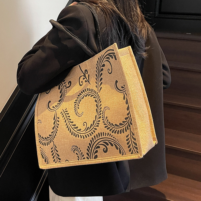 765g Weight Magnetic Buckle Closure Type Double Handle Strap Type Handbag Bags Type Casual, Holiday Occasion Hemp Material Geometric Pattern All Seasons Season Women's Gender Elegant, Vintage Style Style Square Shape Women's Hemp Geometric Elegant Vintage Style Square Magnetic Buckle Handbag 2