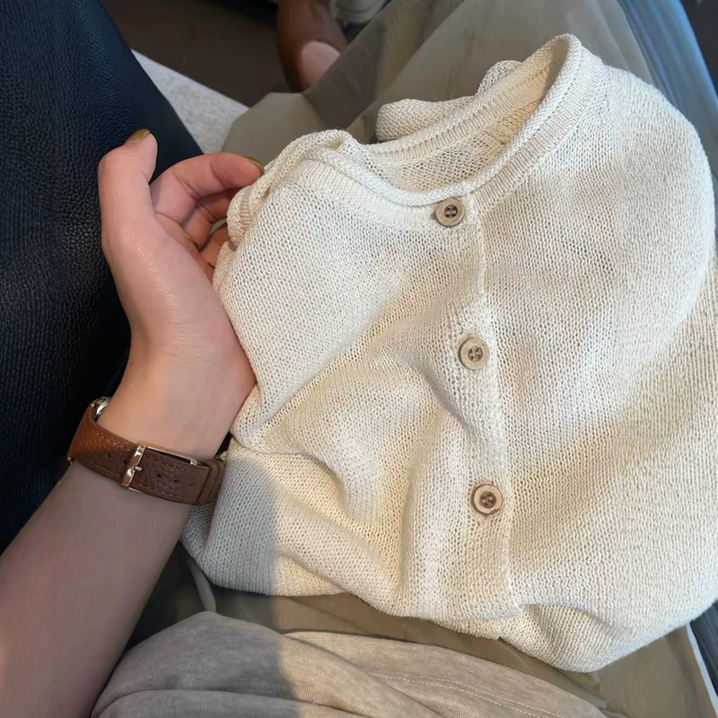 Recommended! Imported Japanese Paper Yarn Round-Neck Rolled-Edge Knit Cardigan for Women, Breathable and Sun-Protective Outerwear for Summer Recommended! Imported Japanese Paper Yarn Round-Neck Rolled-Edge Knit Cardigan for Women, Breathable and Sun-Protective Outerwear for Summer