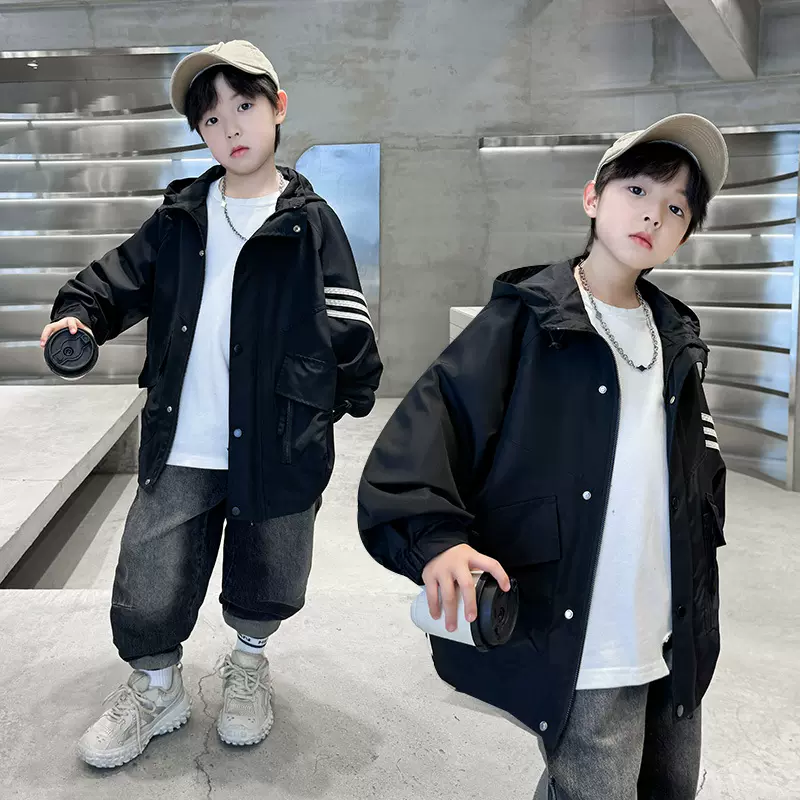 男童秋装外套2025新款儿童装韩版工装夹克风衣大男孩春秋款冲锋衣