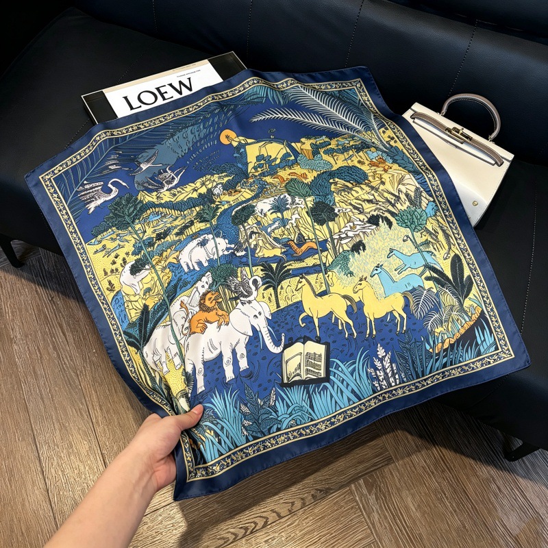 Colección 70*70 nuevo estilo bufanda de seda azul sensación de alta calidad imitación bufanda cuadrada de seda moda todo-fósforo bolsa atada bufanda de pelo