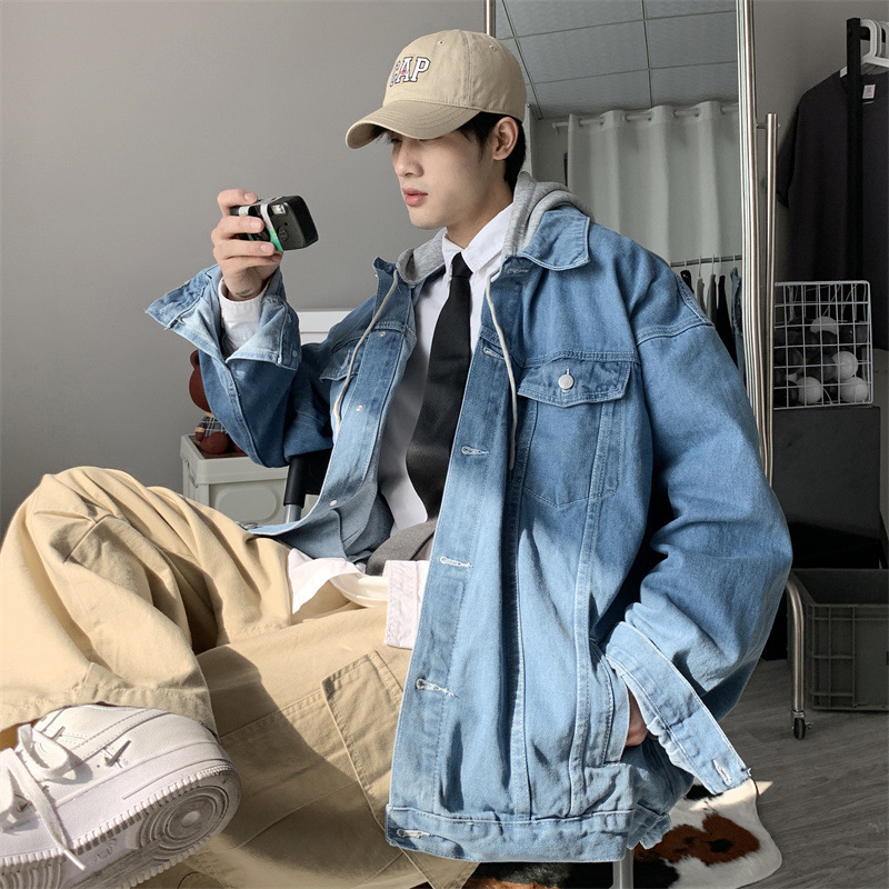 Falso abrigo de mezclilla con capucha de dos piezas para hombre primavera y otoño American High Street Pu Shuai calle frita suelta chaqueta juvenil de alto grado