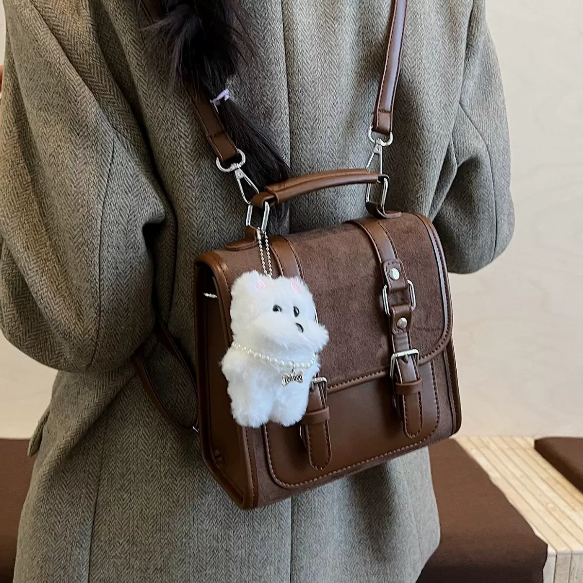 高级感学院风双肩包女士2025新款韩版小众百搭简约休闲斜挎小背包