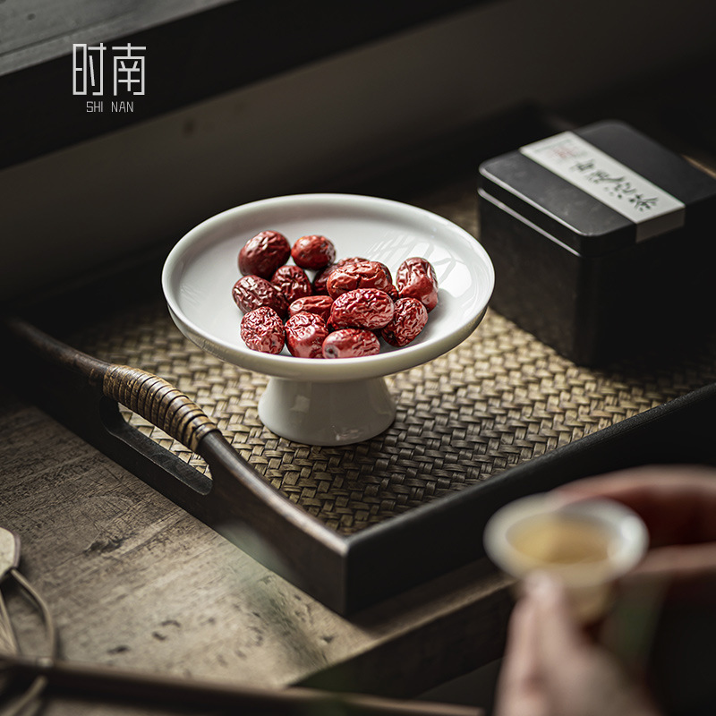 Chinese-style Ceramic Tall Fruit Plate Refreshment Plate Pastry Plate Fruit Dried Fruit Tray Household Fruit Plate Wedding Engagement Table