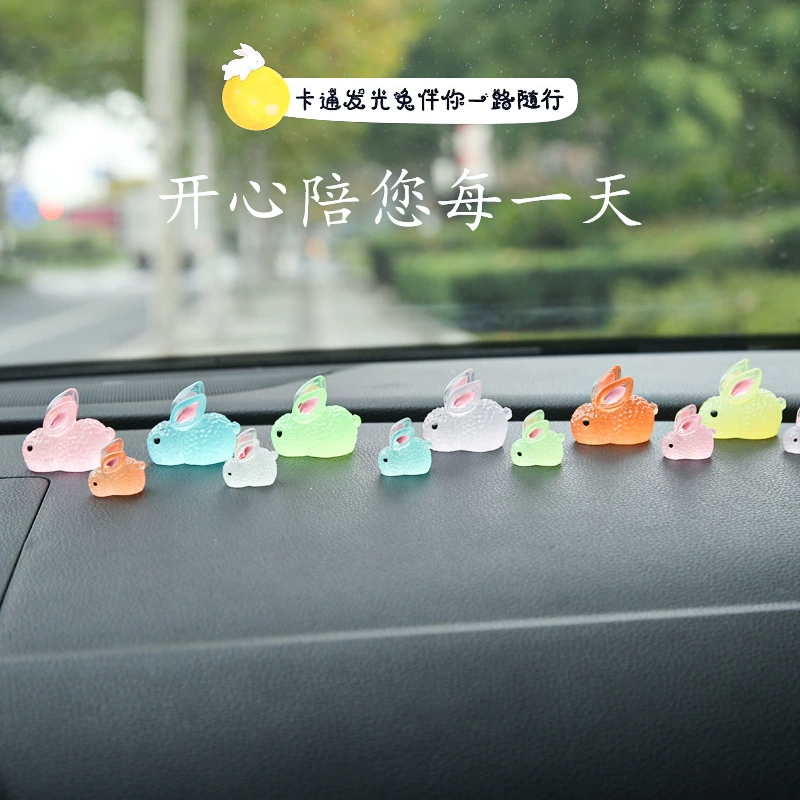 Освещение автомобиля украшение маленький кролик автомобиль милый ветер зеркало заднего вида креативная сеть Креативный интерьер автомобиля центральная консоль