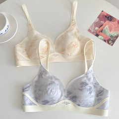 オリジナルの品質は風を染めて、跡のない薄いタイプの下着の女性の大きい胸は明らかに小さくて痩せています。