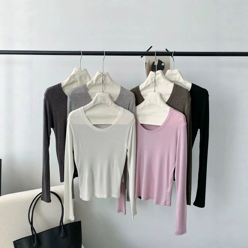 Autumn and winter Lyocell Tencel and mulberry silk blend U-neck skin-friendly base shirt, can be worn as an inner layer or as an outer layer, slim-fit T-shirt top