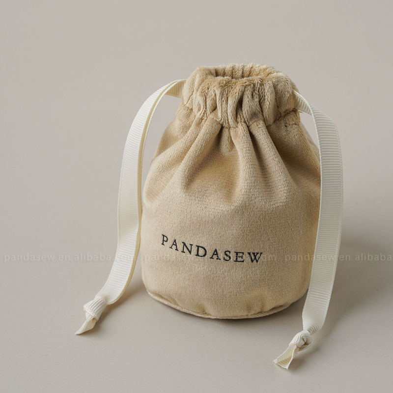 Pandasew印制logo薄款丽丝绒圆底束口袋收纳项链耳钉首饰抽绳袋|undefined