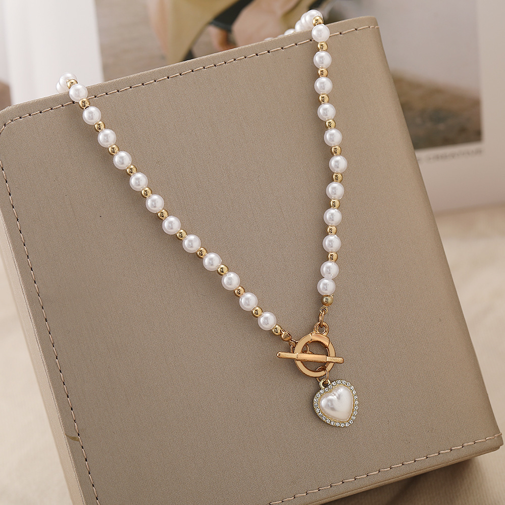 Simple Style Heart Shape Imitation Pearl Alloy Plating Rhinestone Necklace 1 Piece