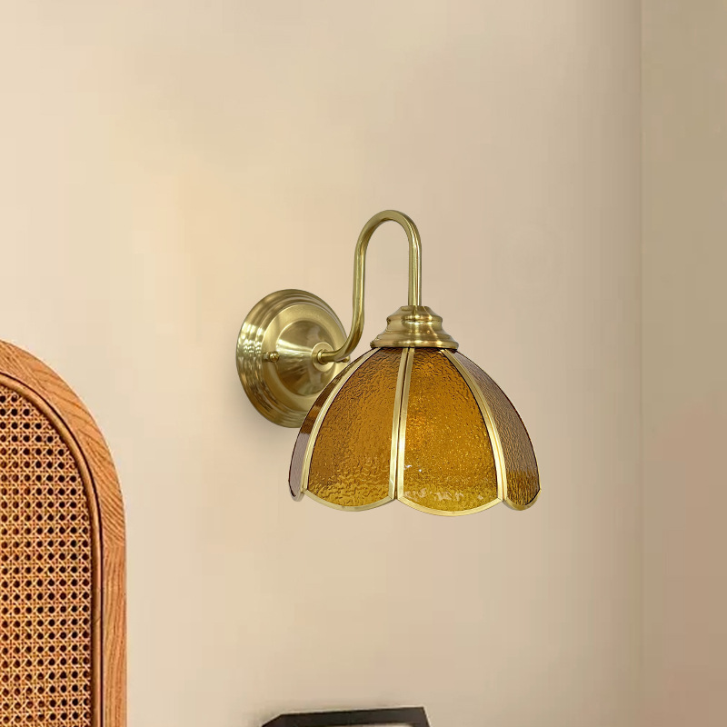 Lámpara de soldadura hecha a mano francesa retro estilo americano de cabecera de cama decoración de pasillo de comedor de arte de colores lámpara de pared de vidrio