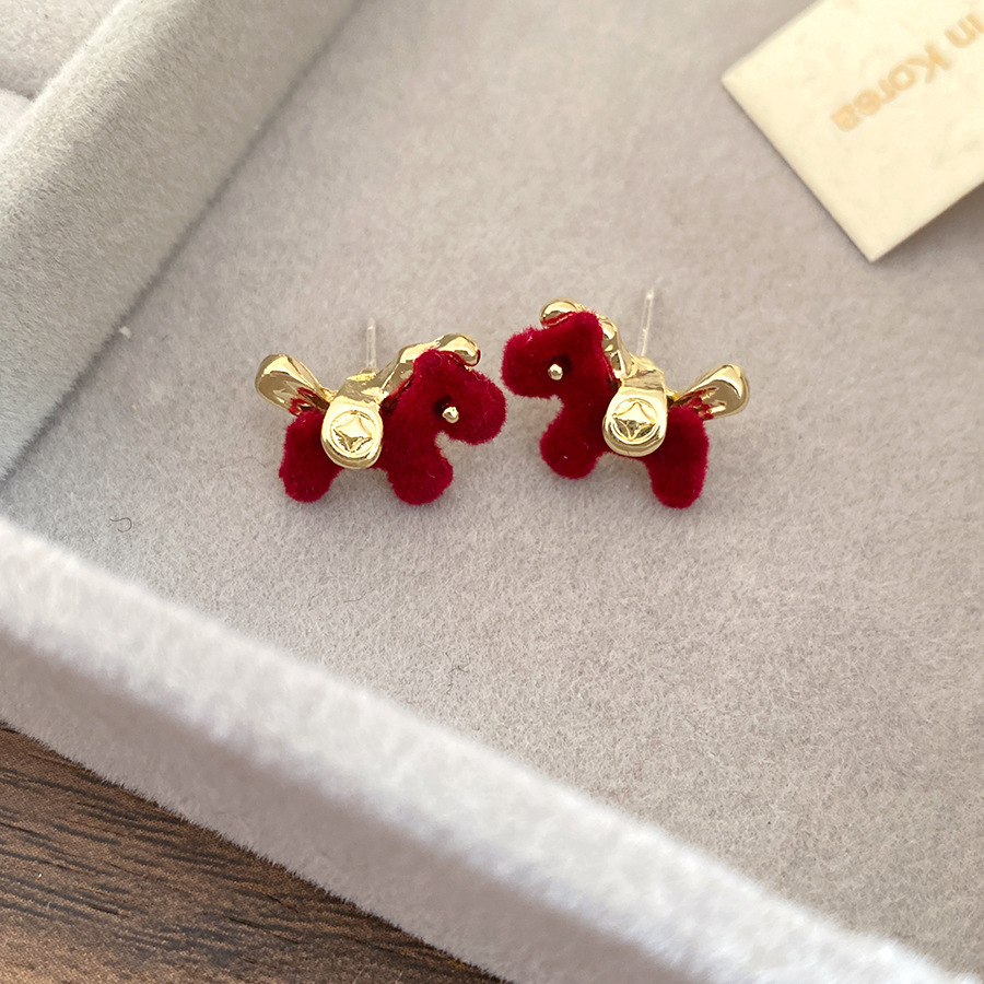 Oro verdadero eléctrico galvanis colgante de piedra pony pendientes collar ligero lujo nicho universal conjunto temperamento alta sensación de joyería mujer
