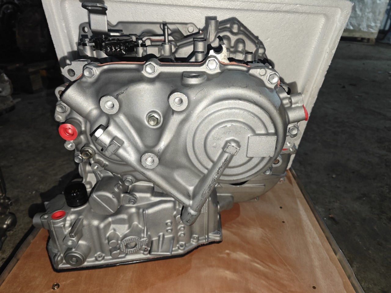 Nissan Jf015E Cvt Transmission Assembly 3102050X0A Exclusively for Cross-Border Sales
