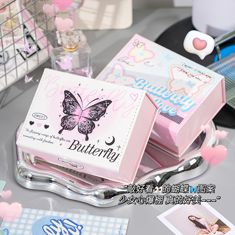 Nueva caja de tarjetas de mariposa de alto valor, caja de almacenamiento de gran capacidad para álbumes de tarjetas pequeñas de ídolos, caja multifuncional de cuero a prueba de polvo