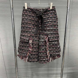 2025秋冬新款气质百搭小众设计花呢抽绳复古粗花直筒七分裤高腰