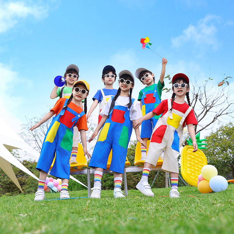 Children's Day performance costumes, cheerleading outfits, elementary school sports meet costumes, cute colorful overalls, class uniforms for kindergartens.