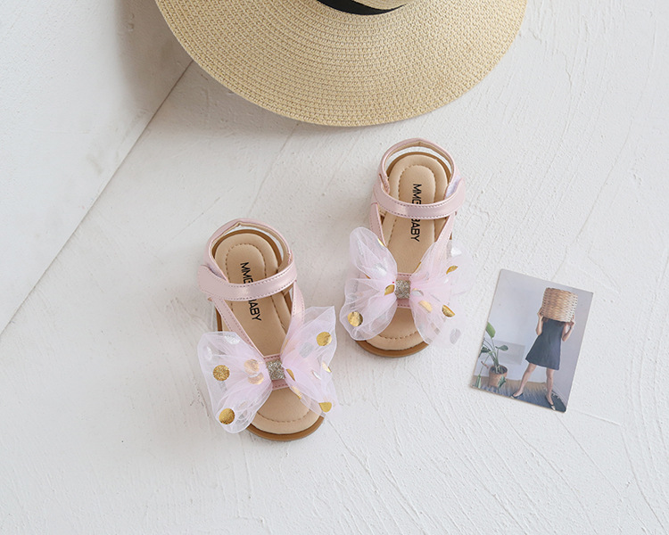 Versione coreana di fiori dolci da bambina con grande fiocco, scarpe per bambini, sandali per le vacanze al mare, estate 2021_voghion.com