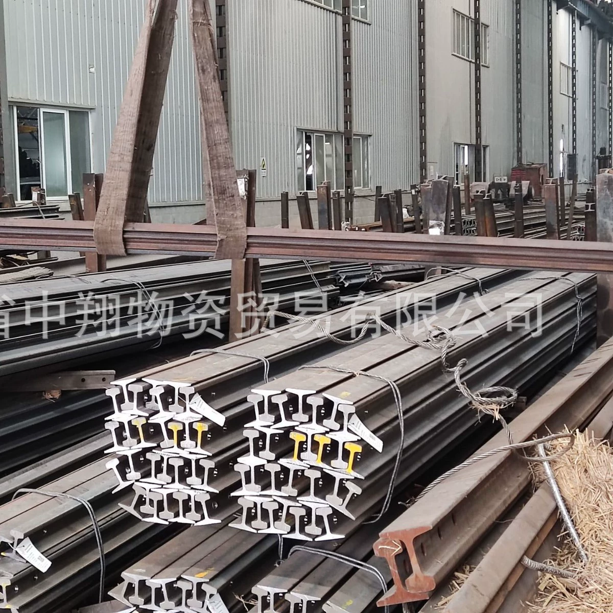 Длина рельсовой линии Zhongxiang 43kg 6- 10m легкая железная дорога, тяжелая железная дорога, не изнашивается, может быть отрезана и обработана