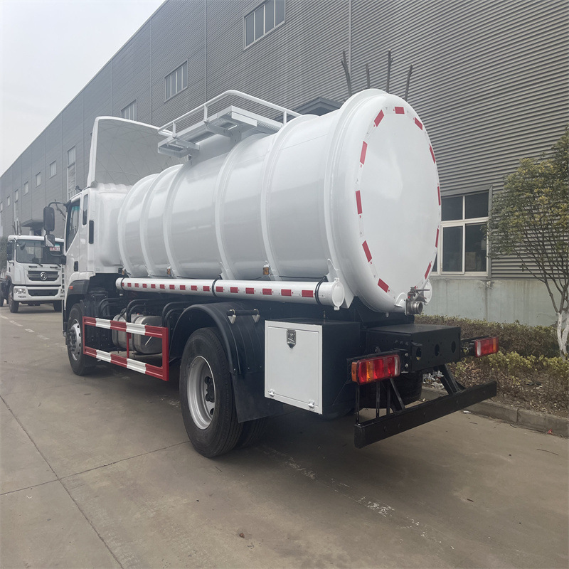 12 Tons Sprinkler Truck, Greening Spray Truck, Foton Truck, Truck, Engineering Vehicle, 304 Stainless Steel Tank Truck