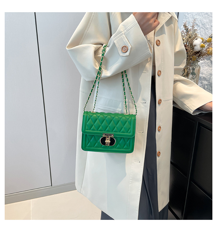 2024 neue Modische Lock Handheld frauen Koreanische Ausgabe Beliebte Lingge Stickerei Gewinde Einzigen Kreuz Schulter Kleine_voghion.com