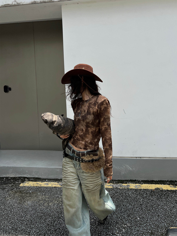2025秋季美式复古豹纹印花植绒上衣圆领修身时尚百搭长袖T恤18265|undefined