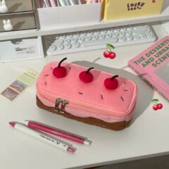 かわいいさくらんぼケーキ筆袋ins紅書同型女子高颜値化粧バッグ学生デスクトップ文房具袋