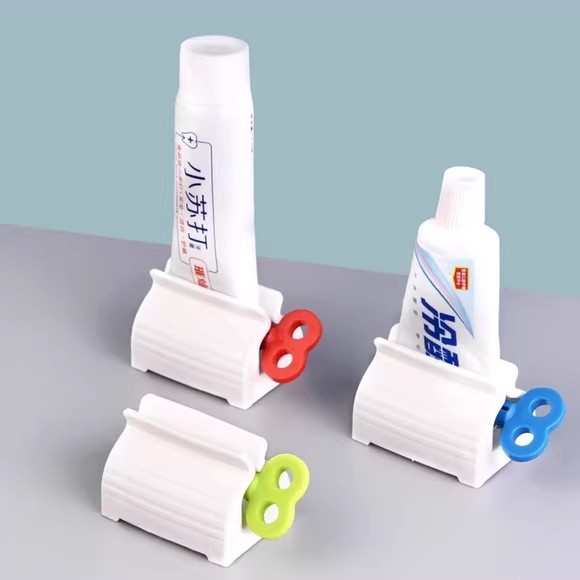 Creative Dispenser Lazy Companion Facial Cleanser Manual Hand Cream Automatic Toothpaste Squeezer Tool_voghion.com