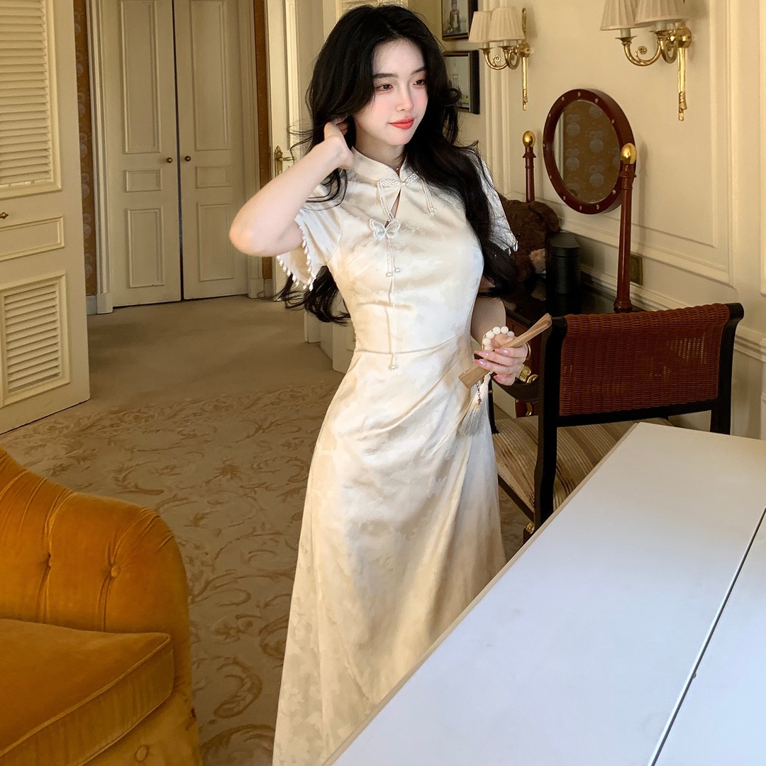 Sentido de alta gama nuevo vestido de estilo nacional chino para mujer verano nuevo temperamento de alta gama vestido de cheongsam delgado de moda