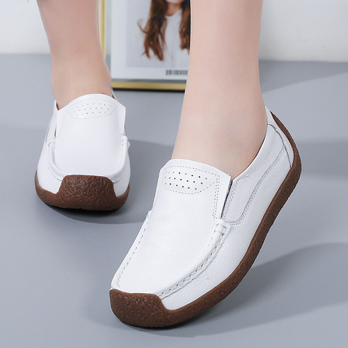 Spring and autumn single shoes for women, flat-soled flat-heeled beanie women's shoes, cowhide woven hollow snail shoes, large size women's shoes, casual mother's shoes