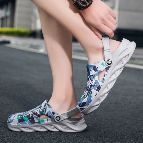 Summer one-legged Crocs men's sandals and slippers Men's thick-soled large-size Baotou dual-purpose beach shoes with a sense of excrement