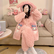 珊瑚绒睡衣女冬季三层夹棉保暖家居服女士新款法兰绒加绒加厚套装