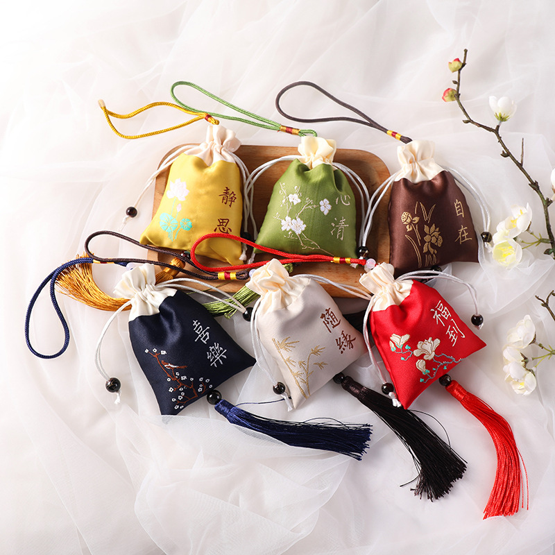 Spliced ​​sachet green [Xinqing] (empty bag only)