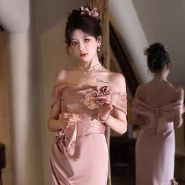 粉色一字肩晚礼服轻奢小众高端订婚结婚新娘敬酒服晨袍显瘦鱼尾裙