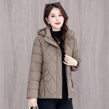 �����¿�Ů�b���L��ʽ��q�޷��n��r���������׵ؔ����l؛Դ