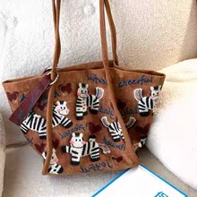 2026�R����Ф�����R���_���nϵ������������ˮͰ���ذ��μ�Ů