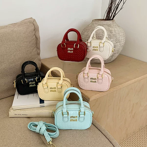 Cross-Border Versatile Fashion Handbag Mini Women's Small Square Bag Niche Commuter Mini Woven Shoulder Crossbody Children's Bag