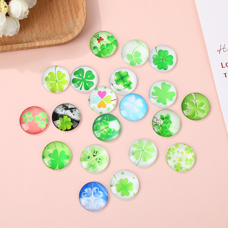 Parche de cristal de trébol de cuatro hojas DIY cristal tiempo gema llavero vidrio decorativo pegatina patrón personalización al por mayor