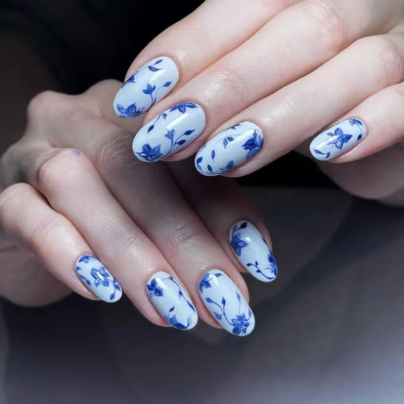 Oval Fake Nail Y2K Blue Flower Nail Art National Style Wearing Nail Ink Painting Nail Art Finished Batch