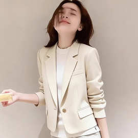 2026春季新款今年流行爆款巨好看的独特漂亮韩系小个子西装外套女