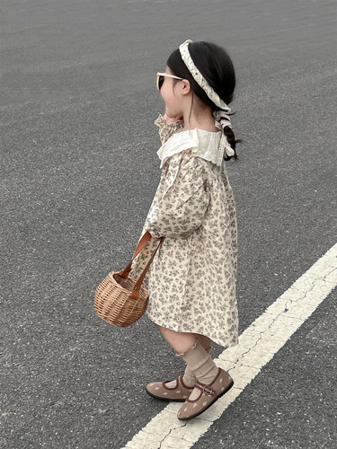 Korean Children's Clothing Girls Autumn and Winter Country Style Lace Ruffles Apricot Bottom Floral Puff Sleeve Princess Dress 