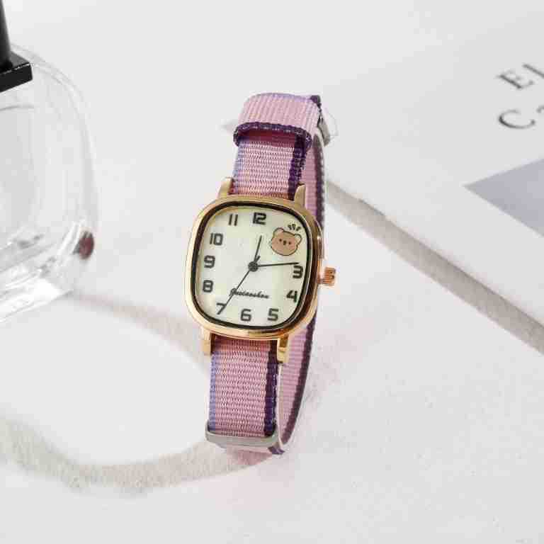 Selezionato nuovo nylon minimalista con quadrante quadrato e rotondo Serie Little Bear Dial Orologi al quarzo carini e casual per studenti e studentesse_voghion.com