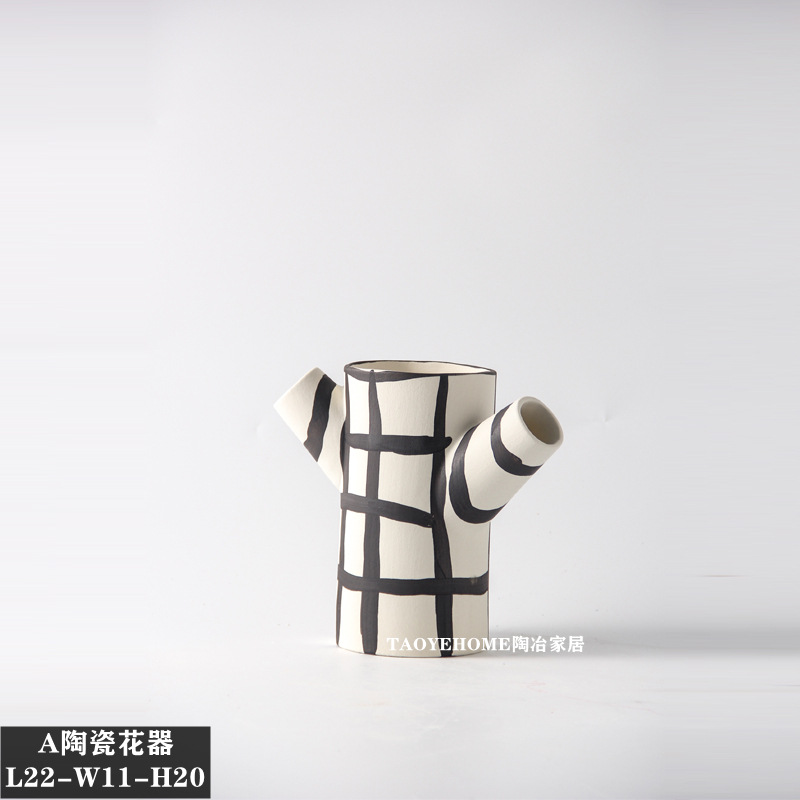 세라믹 꽃 도자기 (L22-W11-H20)