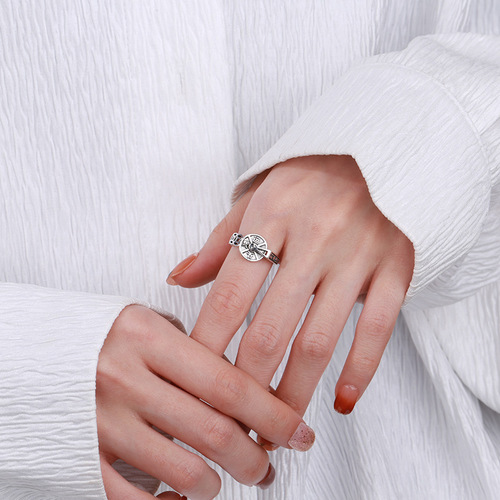 Yunchaoxuan S925 sterling silver retro distressed coin ring with lucky head turning compass open ring